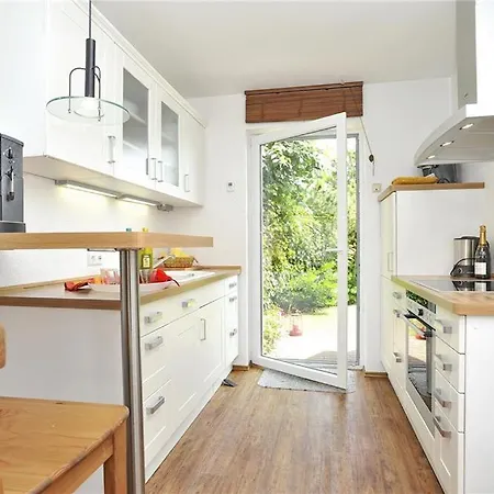 Haus-christina-doppelhaushaelfte