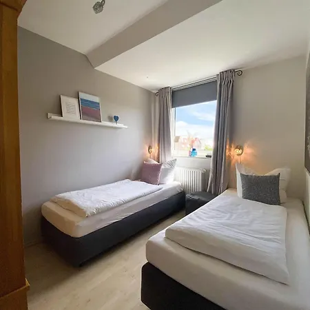 Haus-christina-doppelhaushaelfte Casa de Férias Wenningstedt-Braderup