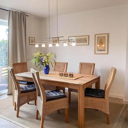 Haus-christina-doppelhaushaelfte Casa de Férias