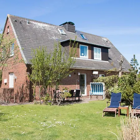 Haus-christina-doppelhaushaelfte Casa vacanze *